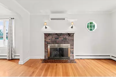 32 Glendale Ave, Peabody, MA 01960 - Photo 7
