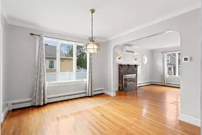 32 Glendale Ave, Peabody, MA 01960 - Photo 11