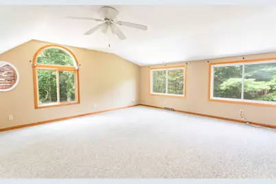 64 Dorothy Dr, Plymouth, MA 02360 - Photo 27