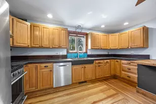 196 Bradford St, Provincetown, MA 02657 - Photo 13