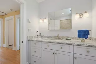15 Mills St, Dedham, MA 02026 - Photo 27