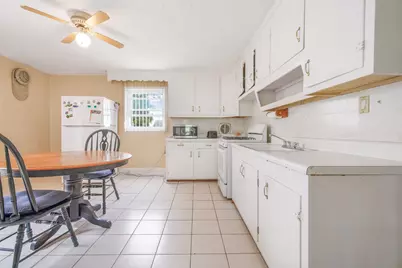 104 School, Fall River, MA 02720 - Photo 9