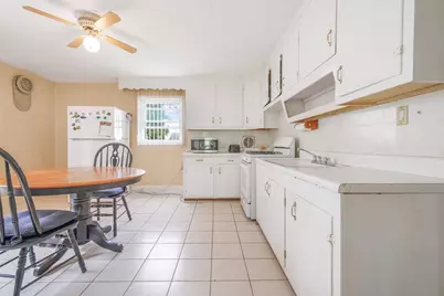 104 School, Fall River, MA 02720 - Photo 9