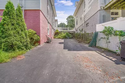 104 School, Fall River, MA 02720 - Photo 3