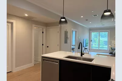 109 Prospect St #102, Somerville, MA 02143 - Photo 5