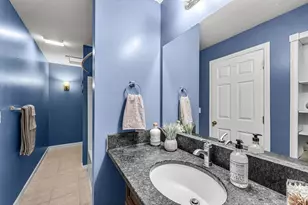 56 Montville St, Chicopee, MA 01013 - Photo 21