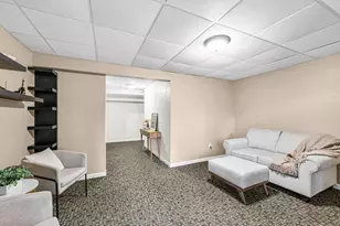 56 Montville St, Chicopee, MA 01013 - Photo 25