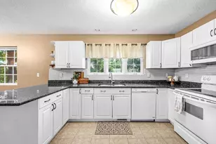 56 Montville St, Chicopee, MA 01013 - Photo 11