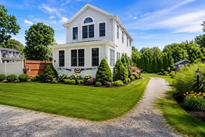 34 Prospect Ave, Bourne, MA 02559 - Photo 3