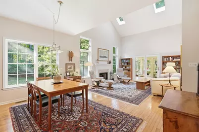 12 Chestnut Ln #12, Bedford, MA 01730 - Photo 7