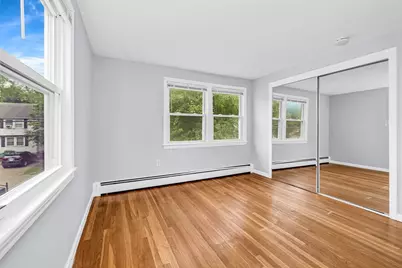 62 Hollis St #62, Lowell, MA 01852 - Photo 11