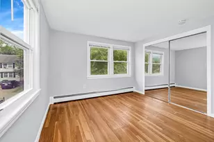 62 Hollis St, Lowell, MA 01852 - Photo 11