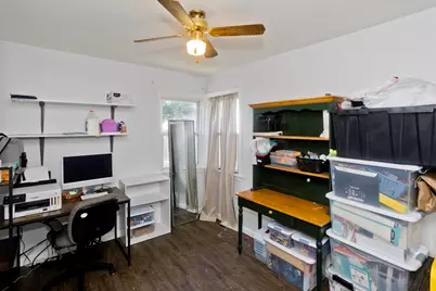 39 Seymour Ave, Springfield, MA 01109 - Photo 11
