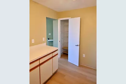 30 Chelsea St #804, Everett, MA 02149 - Photo 15