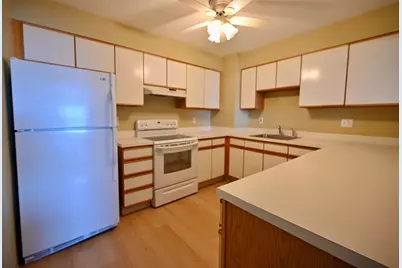 30 Chelsea St #804, Everett, MA 02149 - Photo 13
