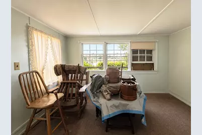 56 Lakeside Ave, Dartmouth, MA 02747 - Photo 7