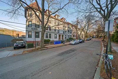10-24 University Rd., Brookline, MA 02445 - Photo 7