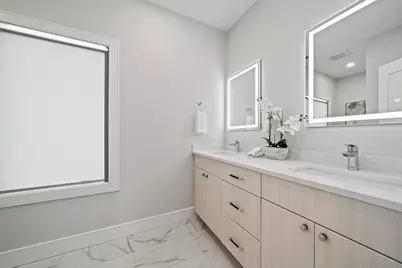 8 Gardner Street, Newton, MA 02458 - Photo 19