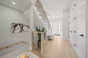 8 Gardner St, Newton, MA 02458 - Photo 11