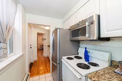 405 Commonwealth Ave #2, Boston, MA 02215 - Photo 11