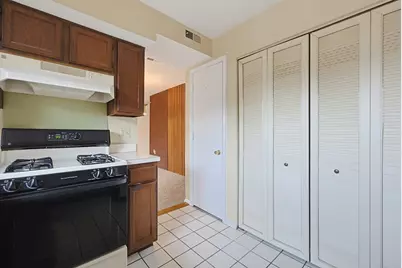52 Rosewood Dr #52, Stoughton, MA 02072 - Photo 17