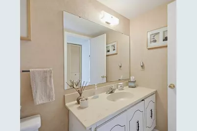 52 Rosewood Dr #52, Stoughton, MA 02072 - Photo 37