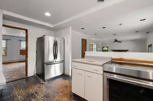10 Willard St, Wayland, MA 01778 - Photo 9