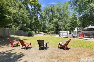 72 Switzer St, Springfield, MA 01109 - Photo 15