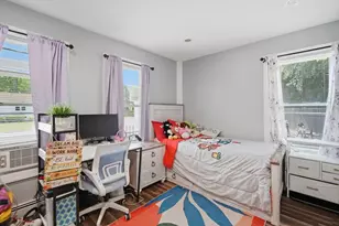 72 Switzer St, Springfield, MA 01109 - Photo 17