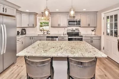 18 Louise Street, Canton, MA 02021 - Photo 5