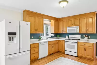 36 Fox Run Rd #36, Blackstone, MA 01504 - Photo 7