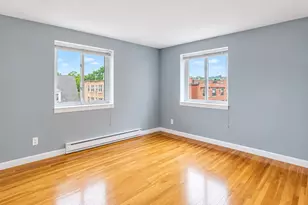 39 Englewood Ave, Boston, MA 02135 - Photo 13