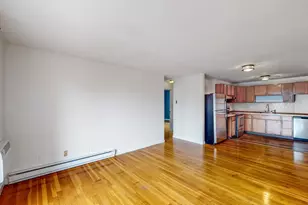 39 Englewood Ave, Boston, MA 02135 - Photo 11