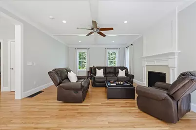 22 Chamberlains Mill Ln, Groton, MA 01450 - Photo 15