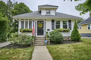 41 Lynde Ave, Melrose, MA 02176 - Photo 1