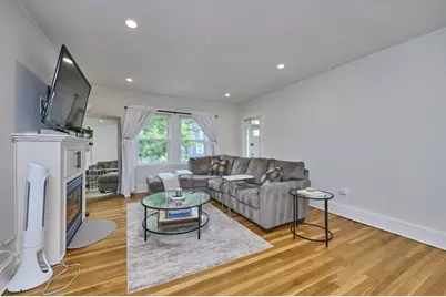 41 Lynde Ave, Melrose, MA 02176 - Photo 9