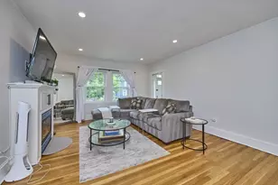 41 Lynde Ave, Melrose, MA 02176 - Photo 9