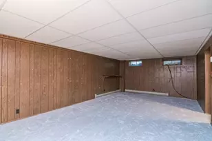 177 Porter Lake Dr, Springfield, MA 01106 - Photo 25