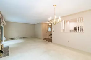 177 Porter Lake Dr, Springfield, MA 01106 - Photo 5