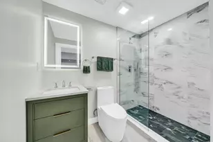 181 Maverick St, Boston, MA 02128 - Photo 13