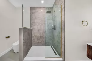 181 Maverick St, Boston, MA 02128 - Photo 19