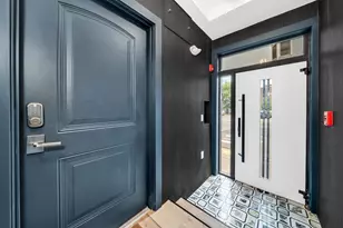 181 Maverick St, Boston, MA 02128 - Photo 25
