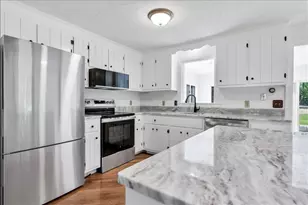 3 Viber Ln, Falmouth, MA 02536 - Photo 7