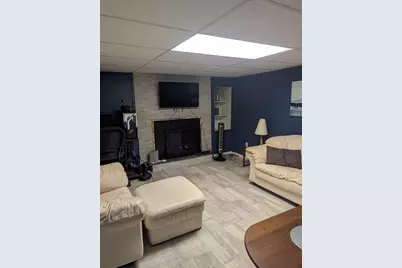 18 Fletcher St, Worcester, MA 01604 - Photo 39
