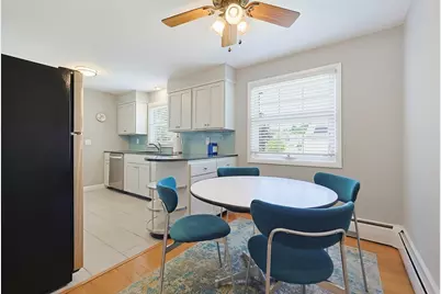 18 Fletcher St, Worcester, MA 01604 - Photo 13
