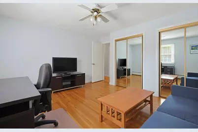 18 Fletcher St, Worcester, MA 01604 - Photo 31