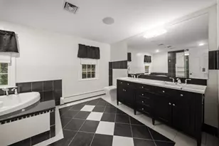 10 Juniper Hill Rd, Waltham, MA 02452 - Photo 21