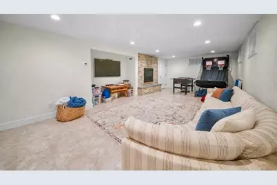 10 Juniper Hill Road, Waltham, MA 02452 - Photo 27