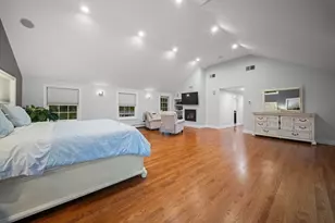 10 Juniper Hill Rd, Waltham, MA 02452 - Photo 19