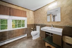 10 Juniper Hill Rd, Waltham, MA 02452 - Photo 25
